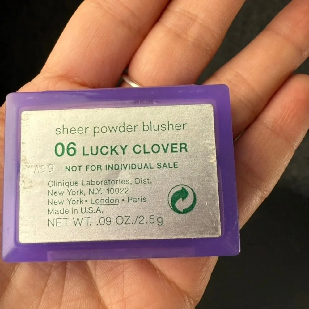 Clinique Sheer Powder Blusher 06 Lucky Clover‎ Makeup Cosmetic
